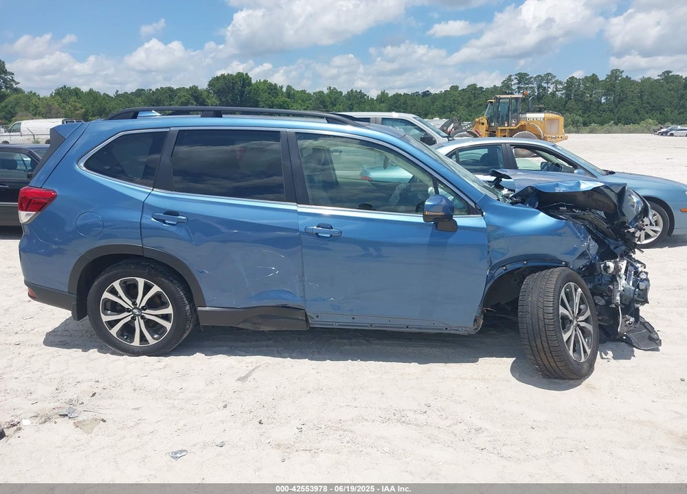 2019 SUBARU FORESTER VIN: JF2SKAUC3KH456948