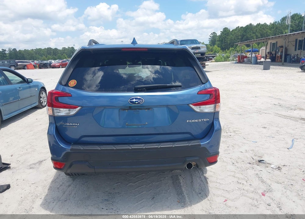 2019 SUBARU FORESTER VIN: JF2SKAUC3KH456948