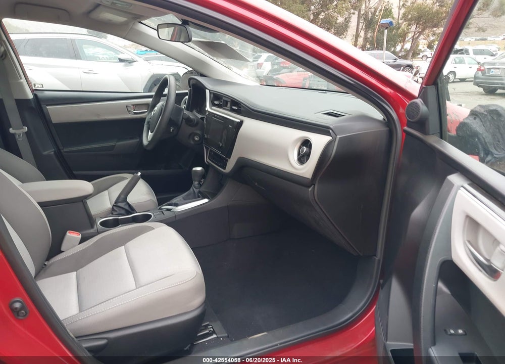 2017 TOYOTA COROLLA L/LE/SE/SE SPECIAL EDITION/XLE/XSE VIN: 5YFBURHE1HP611562