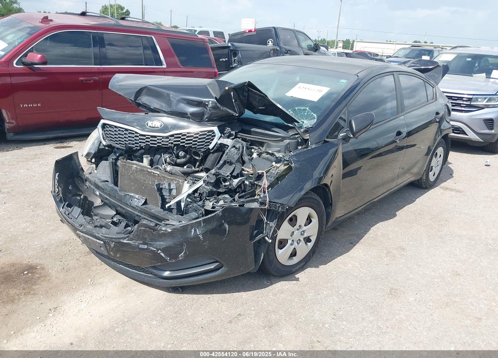 2016 KIA FORTE VIN: KNAFK4A67G5563037
