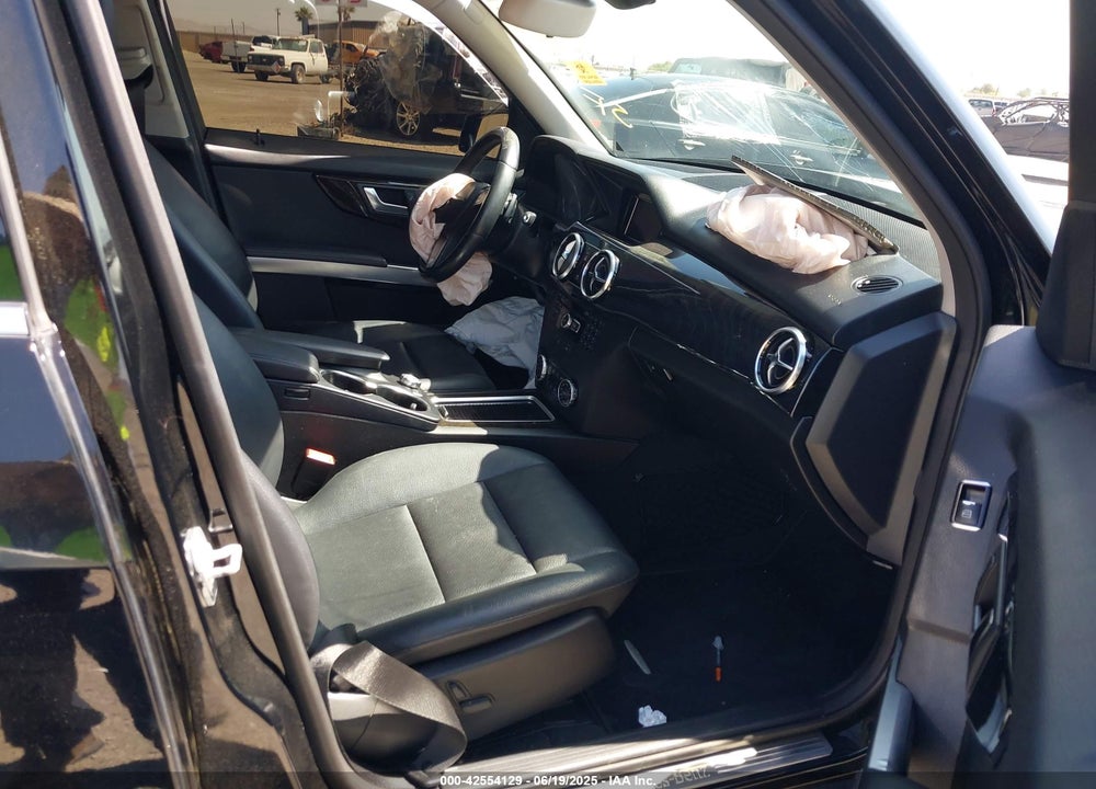2015 MERCEDES-BENZ GLK-CLASS VIN: WDCGG5HB0FG359047