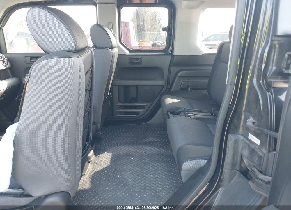 2005 HONDA ELEMENT EX VIN: 5J6YH18645L002618