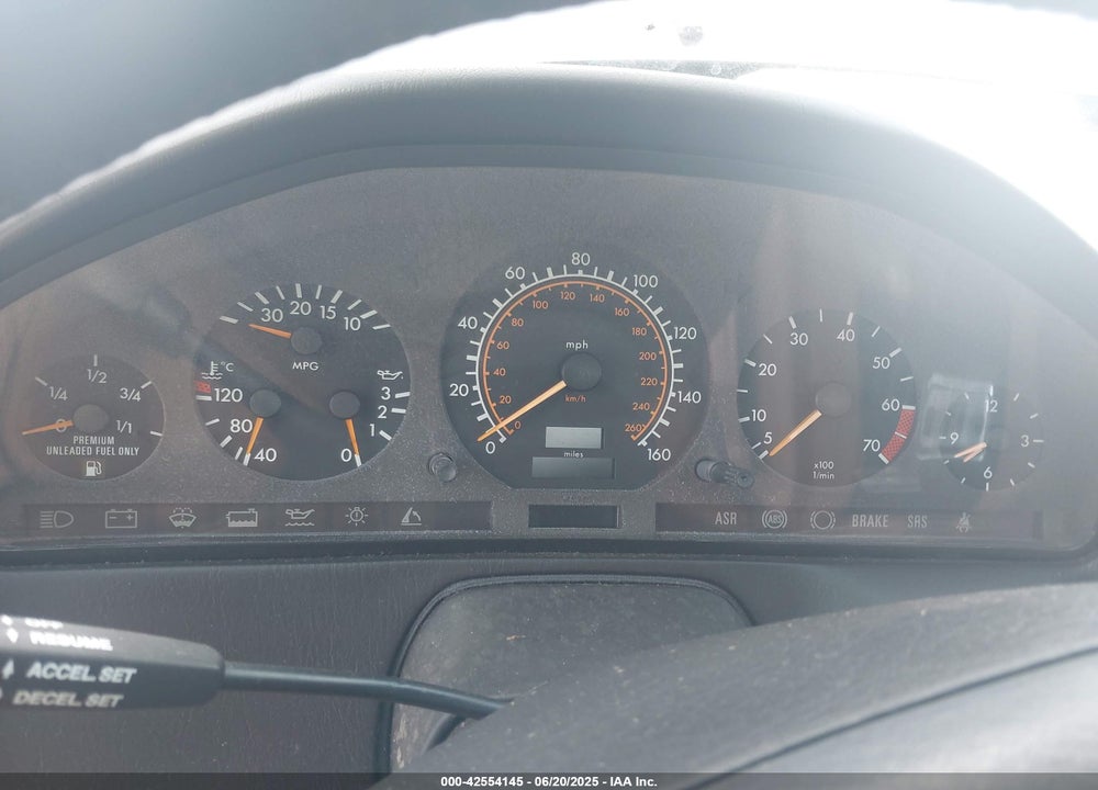1992 MERCEDES-BENZ 500 SL VIN: WDBFA66E2NF064248