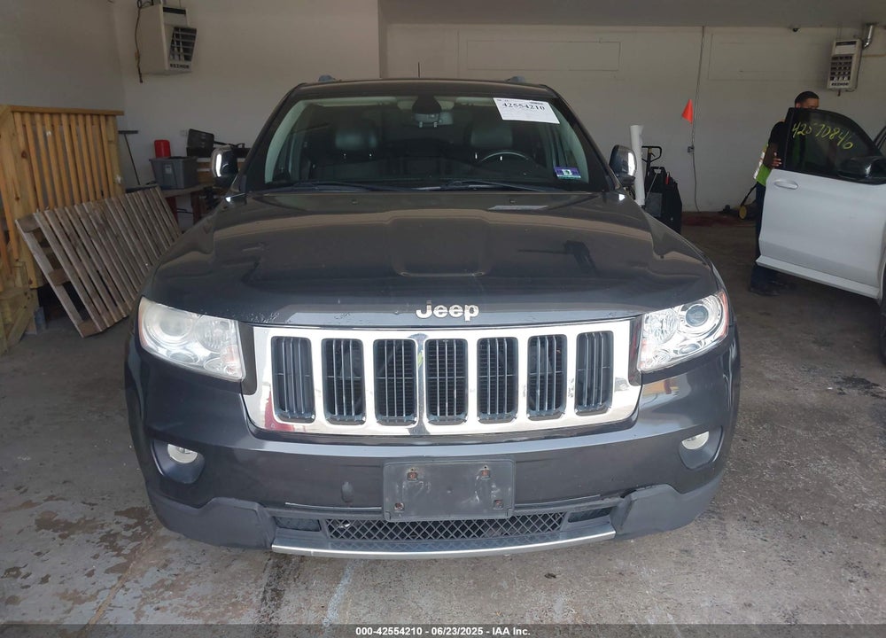 2011 JEEP GRAND CHEROKEE LIMITED VIN: 1J4RR5GG6BC745151