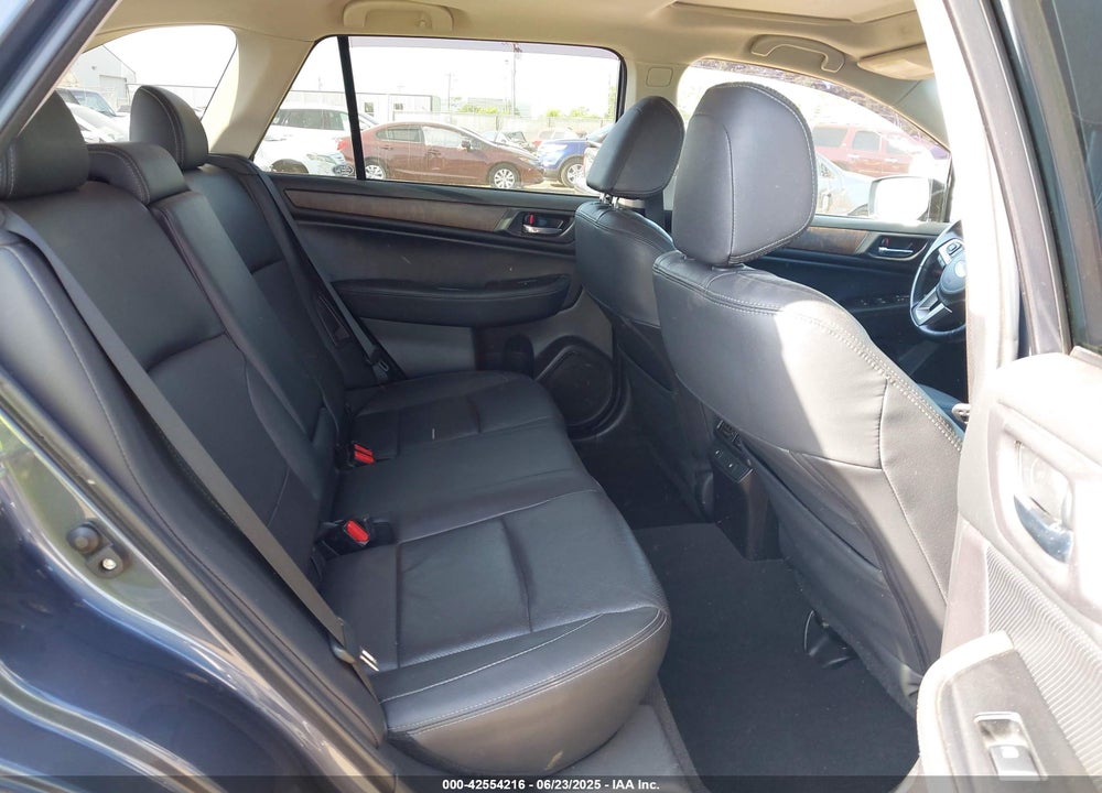 2016 SUBARU OUTBACK 2.5I LIMITED VIN: 4S4BSBNC7G3311687