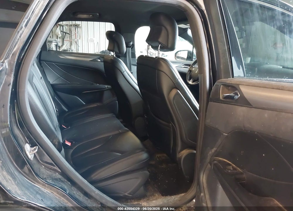 2016 LINCOLN MKC VIN: 5LMCJ1D90GUJ12480