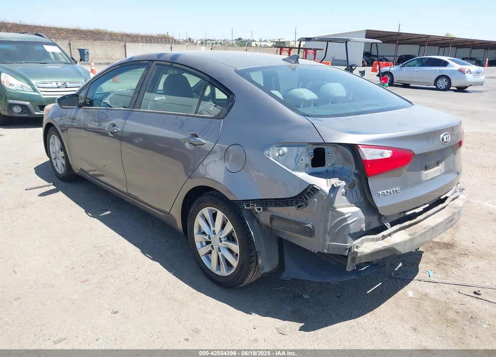 2016 KIA FORTE VIN: KNAFX4A60G5442190
