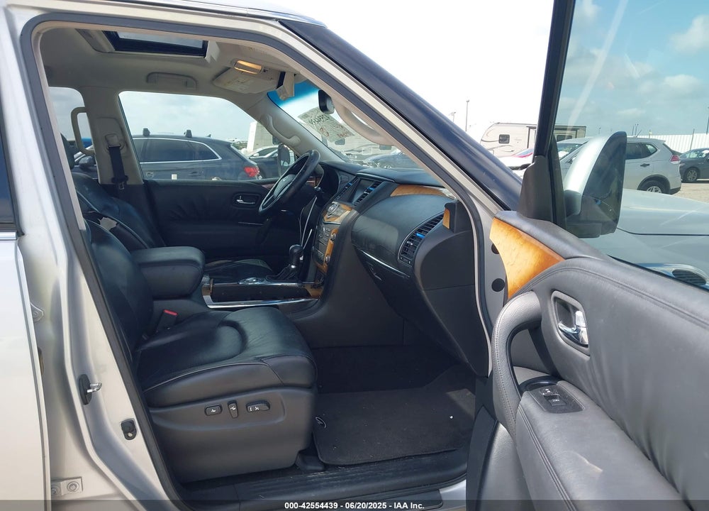 2011 INFINITI QX56 VIN: JN8AZ2NF4B9500278