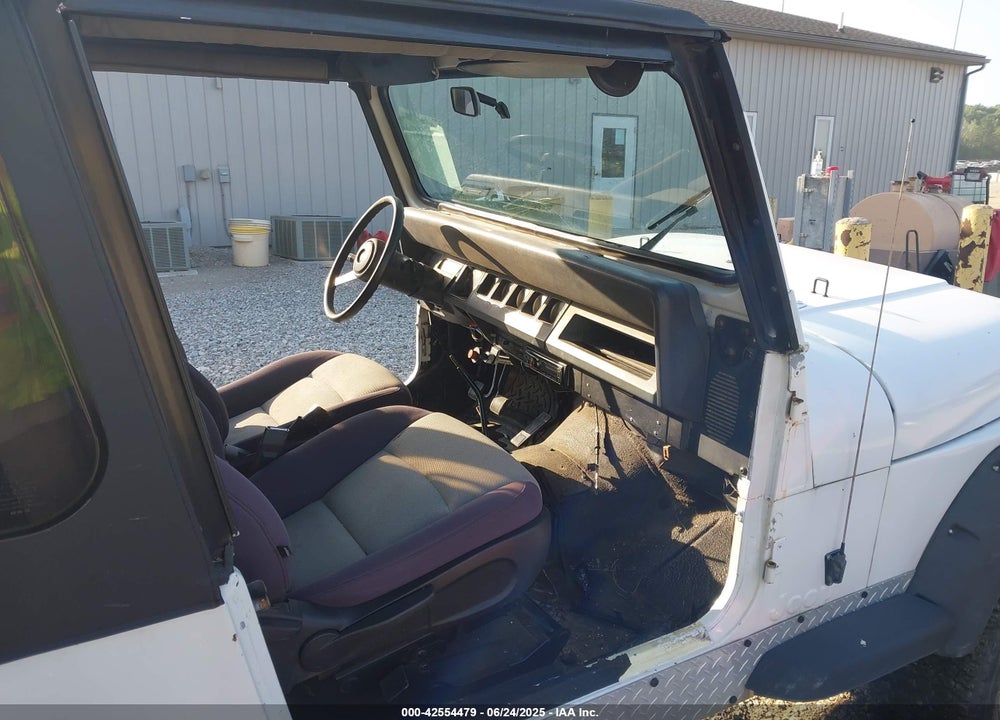 1992 JEEP WRANGLER / YJ S VIN: 2J4FY19P6NJ543626