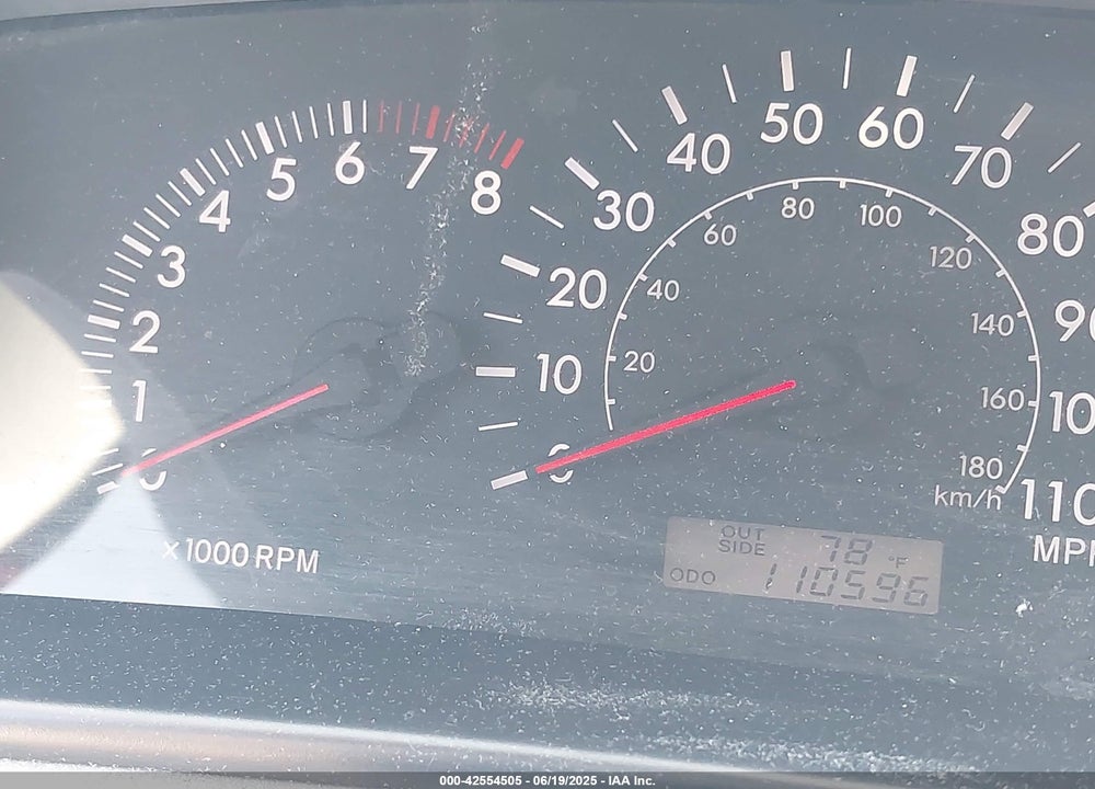 2005 TOYOTA COROLLA LE VIN: 2T1BR32E15C445918