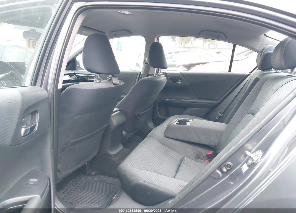 2017 HONDA ACCORD LX VIN: 1HGCR2F35HA116544