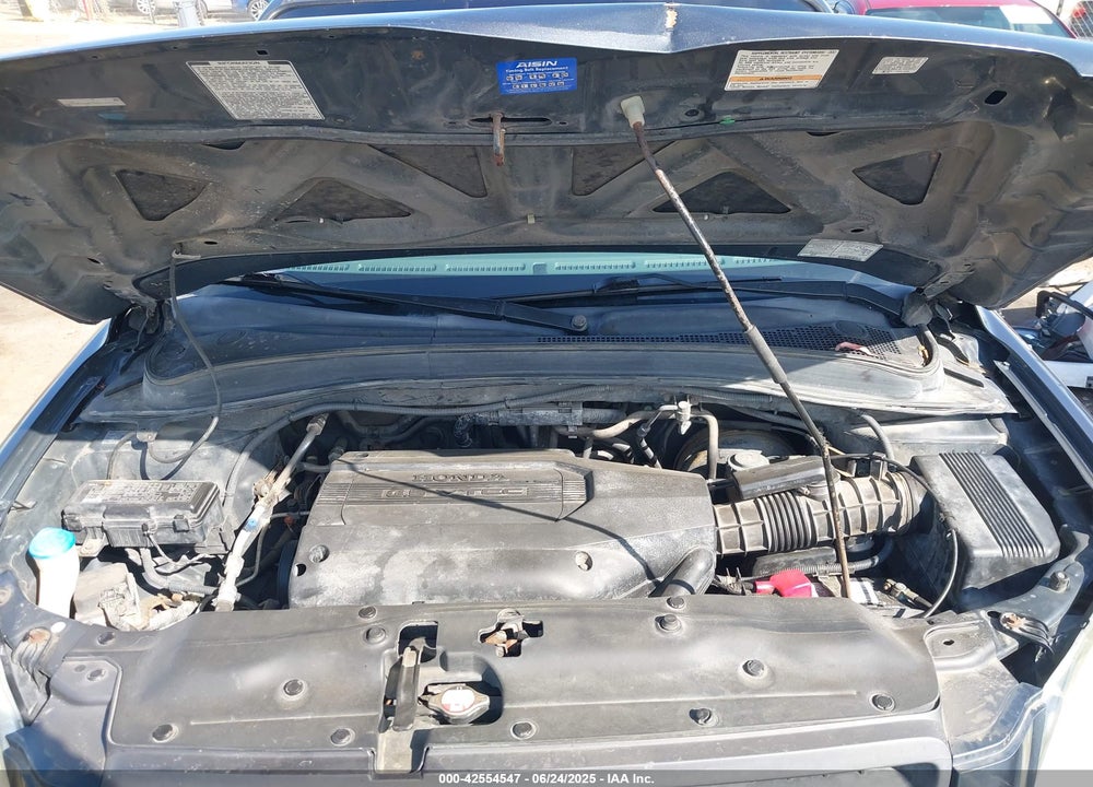 2004 HONDA PILOT EX-L VIN: 2HKYF185X4H538852