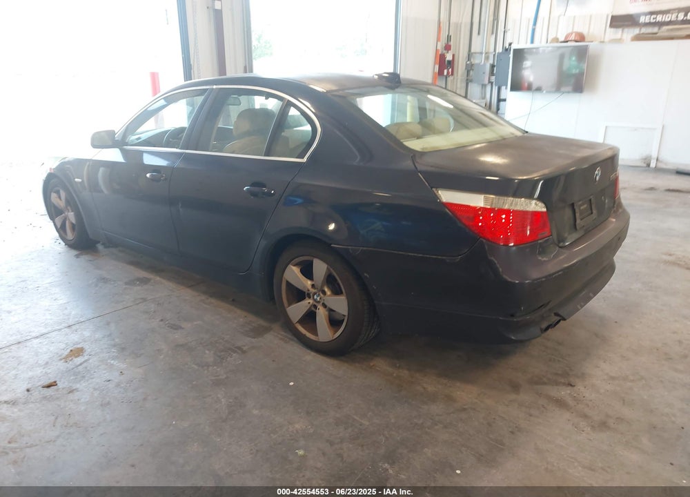 2006 BMW 530XI VIN: WBANF73586CG66390