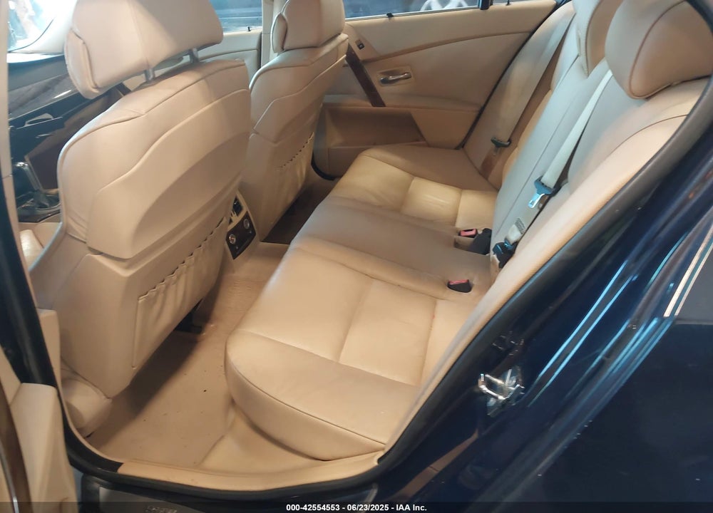 2006 BMW 530XI VIN: WBANF73586CG66390