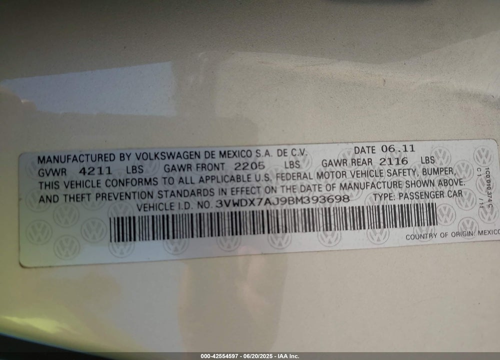 2011 VOLKSWAGEN JETTA VIN: 3VWDX7AJ9BM393698