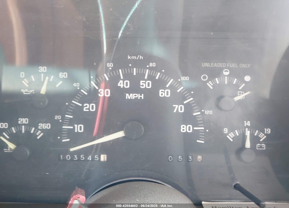 1992 CHEVROLET GMT-400 C1500 VIN: 1GCDC14Z7NZ106388