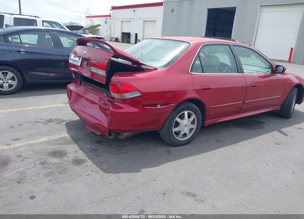 2002 HONDA ACCORD 2.3 EX VIN: JHMCG56682C010115