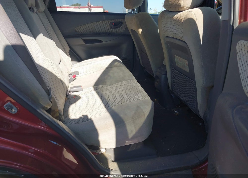 2005 HYUNDAI TUCSON GLS/LX VIN: KM8JN72D15U148197
