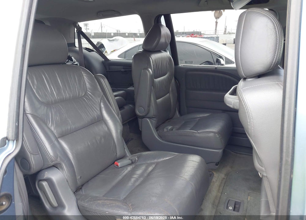 2005 HONDA ODYSSEY EX-L VIN: 5FNRL38655B034520