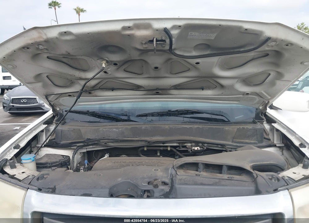 2014 HONDA PILOT VIN: 5FNYF3H92EB015842
