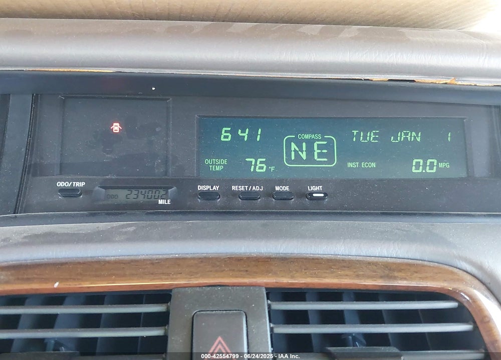 2004 TOYOTA AVALON XLS VIN: 4T1BF28B14U381179