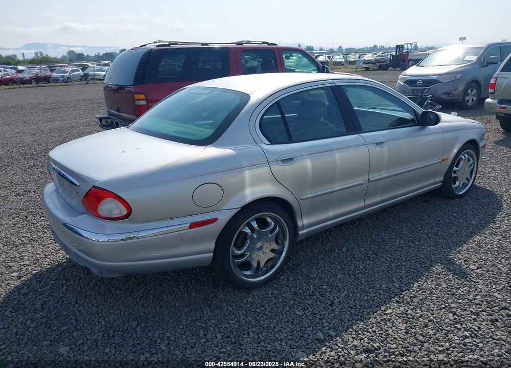 2003 JAGUAR X-TYPE 2.5 VIN: SAJEA51D93XD16949