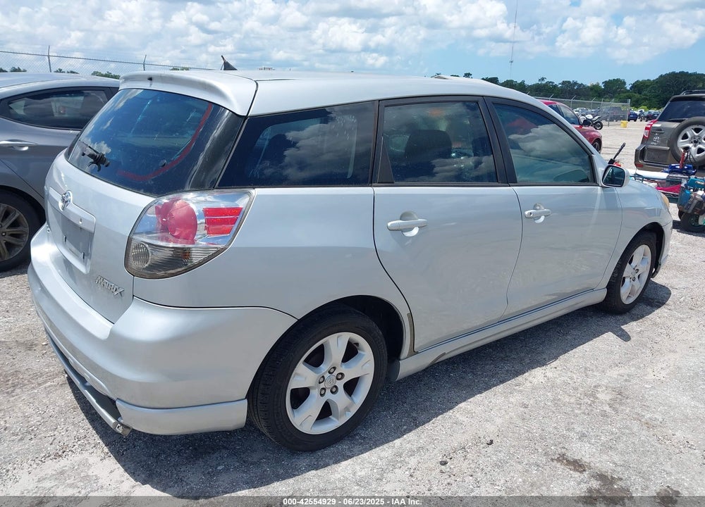 2007 TOYOTA MATRIX/XR VIN: 2T1KR32E97C649837