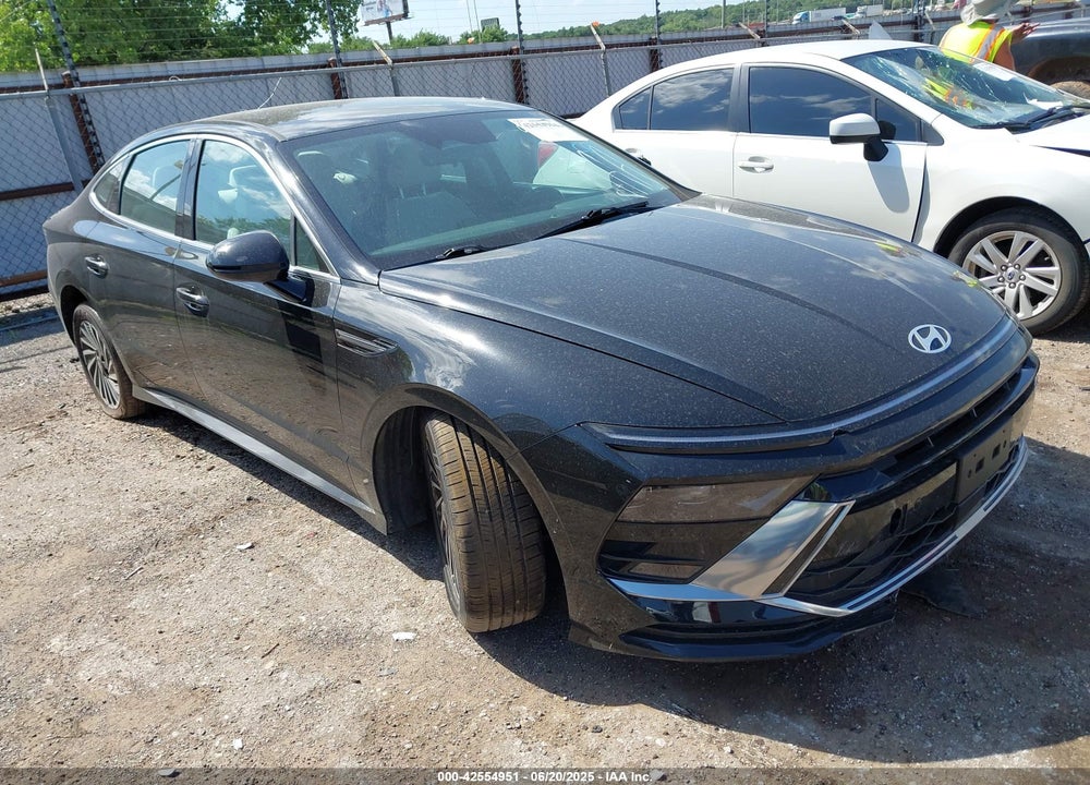 2024 HYUNDAI SONATA HYBRID SEL VIN: KMHL34JJ1RA099255