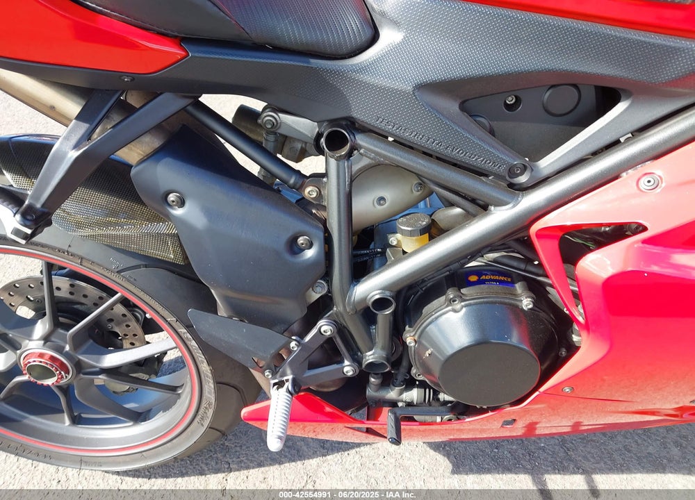 2009 DUCATI 1198 S VIN: ZDM1XBLW09B023201