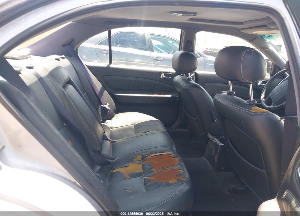 1996 INFINITI I30 VIN: JNKCA21D2TT006844