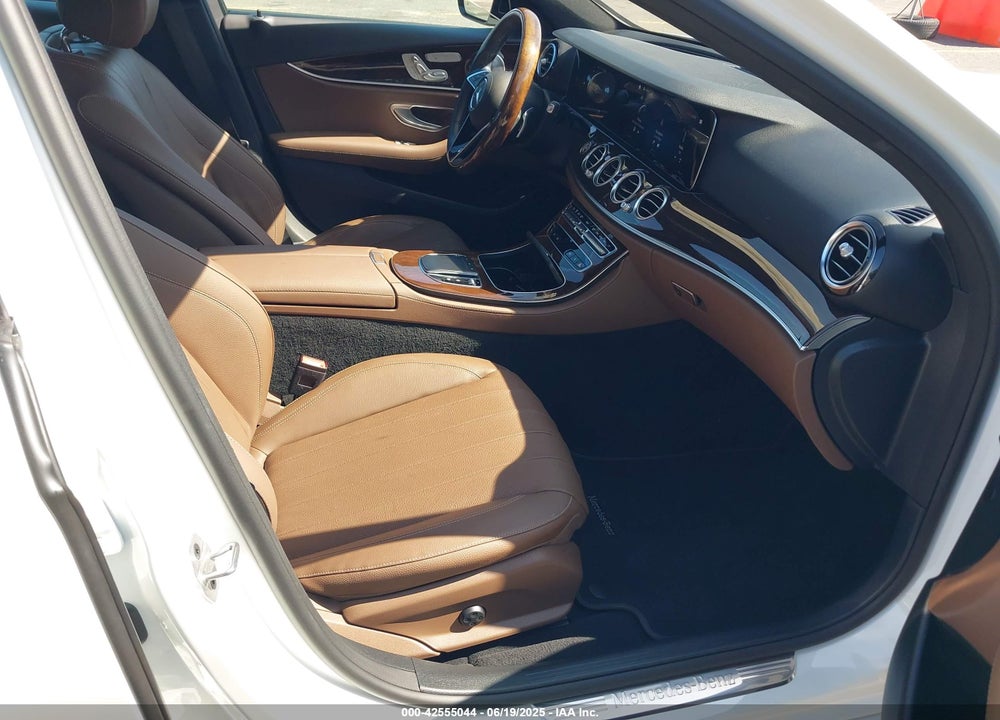 2021 MERCEDES-BENZ E 450 VIN: W1KZF5KB1MA999672