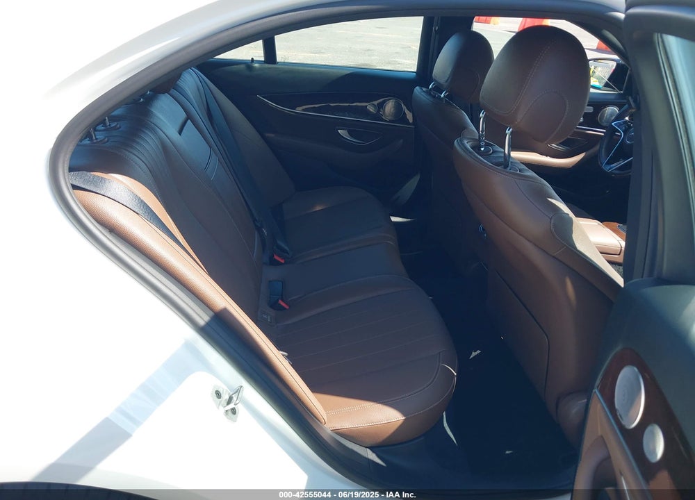 2021 MERCEDES-BENZ E 450 VIN: W1KZF5KB1MA999672