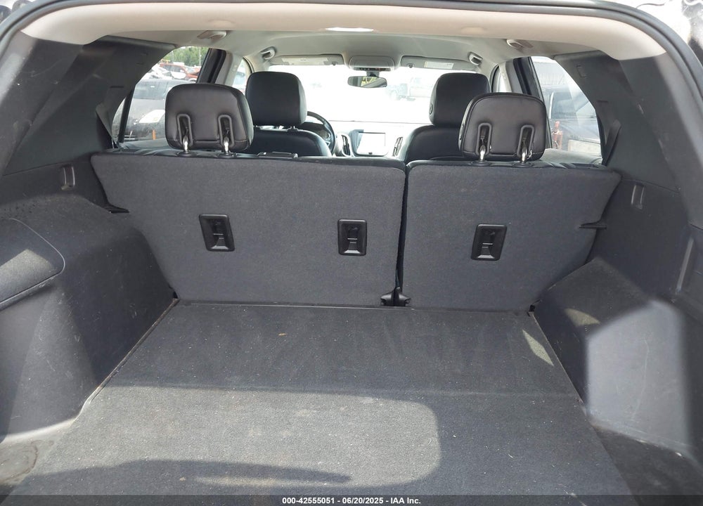 2018 CHEVROLET EQUINOX VIN: 2GNAXJEV8J6129209