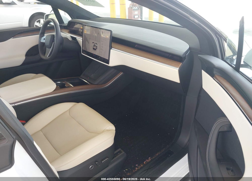 2023 TESLA MODEL X DUAL MOTOR ALL-WHEEL DRIVE/STANDARD RANGE VIN: 7SAXCDE57PF386397