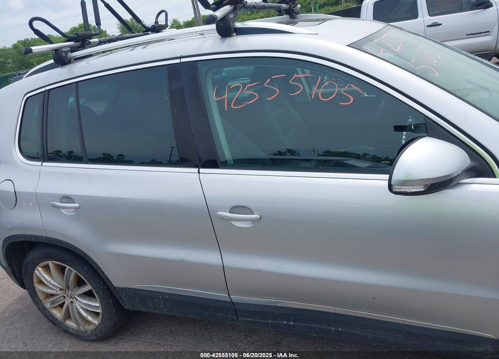 2014 VOLKSWAGEN TIGUAN VIN: WVGBV3AX3EW546525