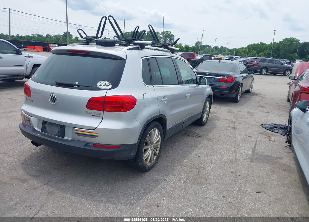 2014 VOLKSWAGEN TIGUAN VIN: WVGBV3AX3EW546525