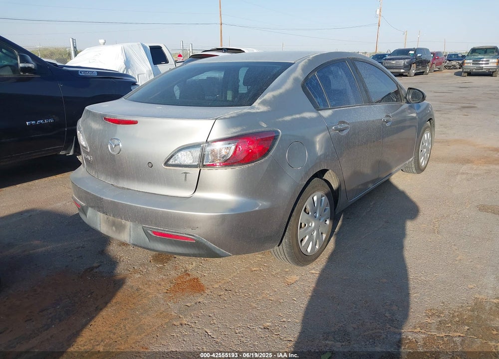 2011 MAZDA 3 I SPORT VIN: JM1BL1UF7B1485979