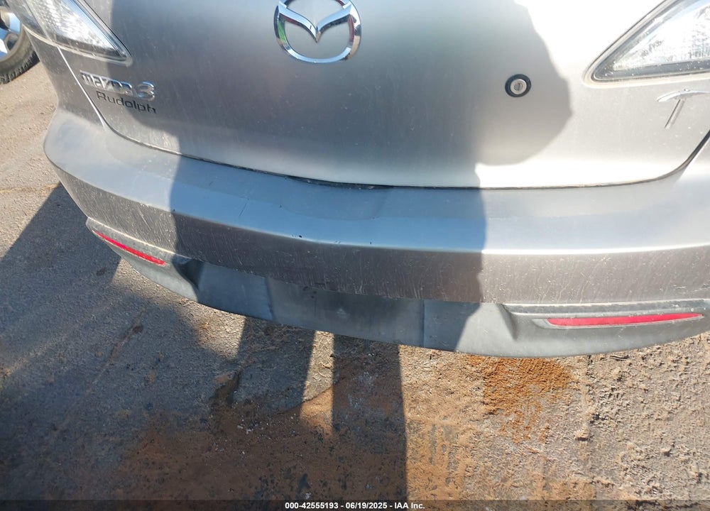 2011 MAZDA 3 I SPORT VIN: JM1BL1UF7B1485979