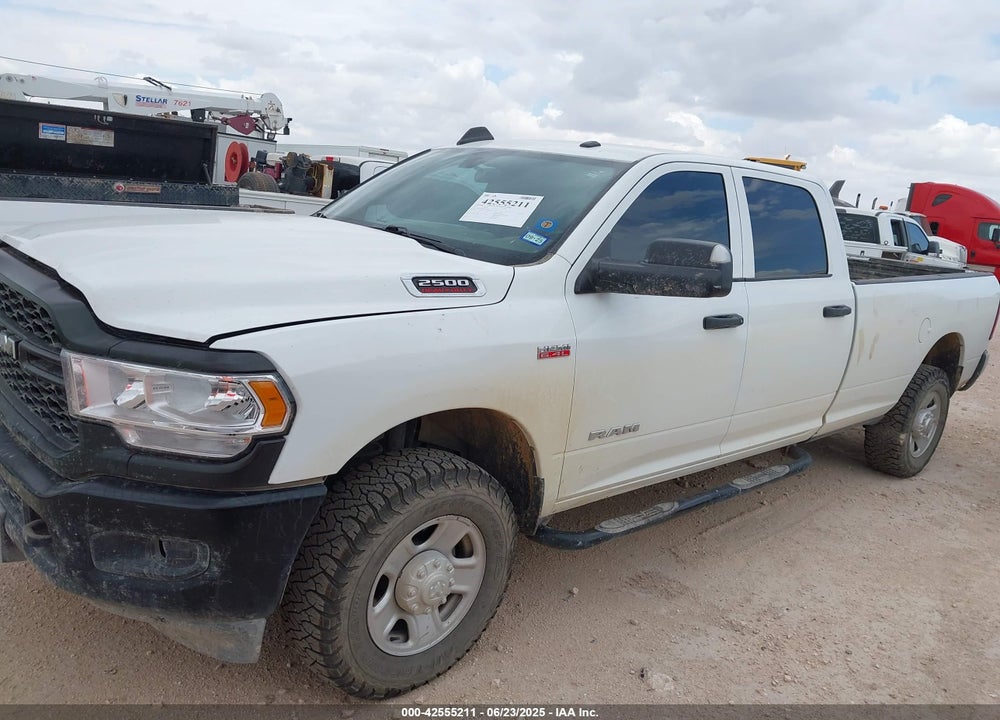 2022 RAM 2500 TRADESMAN 4X4 8' BOX VIN: 3C6UR5HJ8NG345403