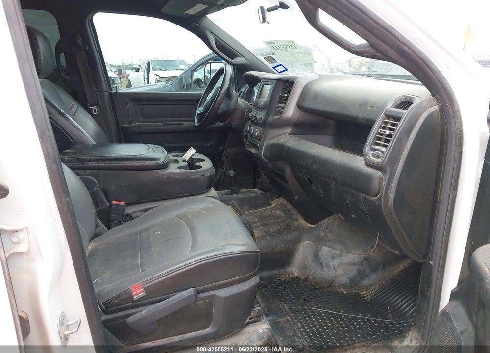 2022 RAM 2500 TRADESMAN 4X4 8' BOX VIN: 3C6UR5HJ8NG345403