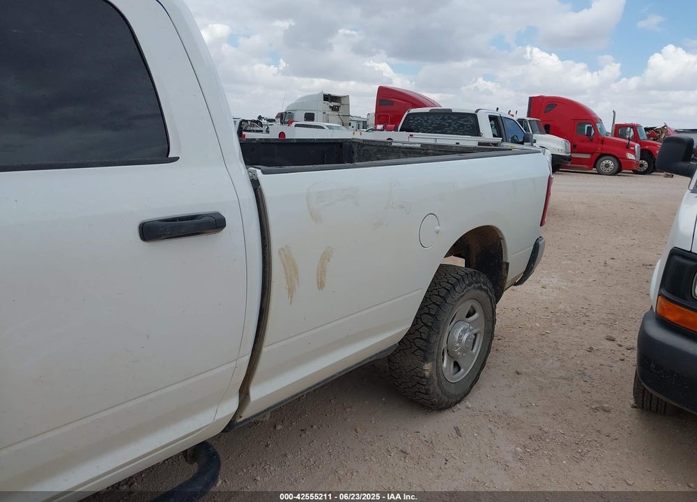 2022 RAM 2500 TRADESMAN 4X4 8' BOX VIN: 3C6UR5HJ8NG345403