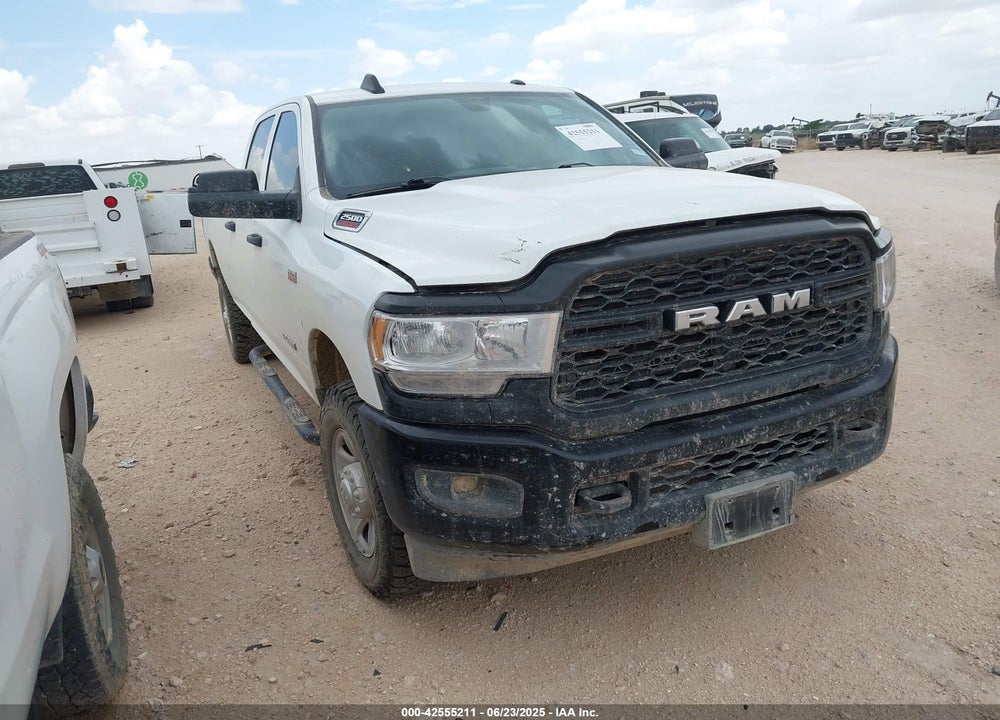 2022 RAM 2500 TRADESMAN 4X4 8' BOX VIN: 3C6UR5HJ8NG345403