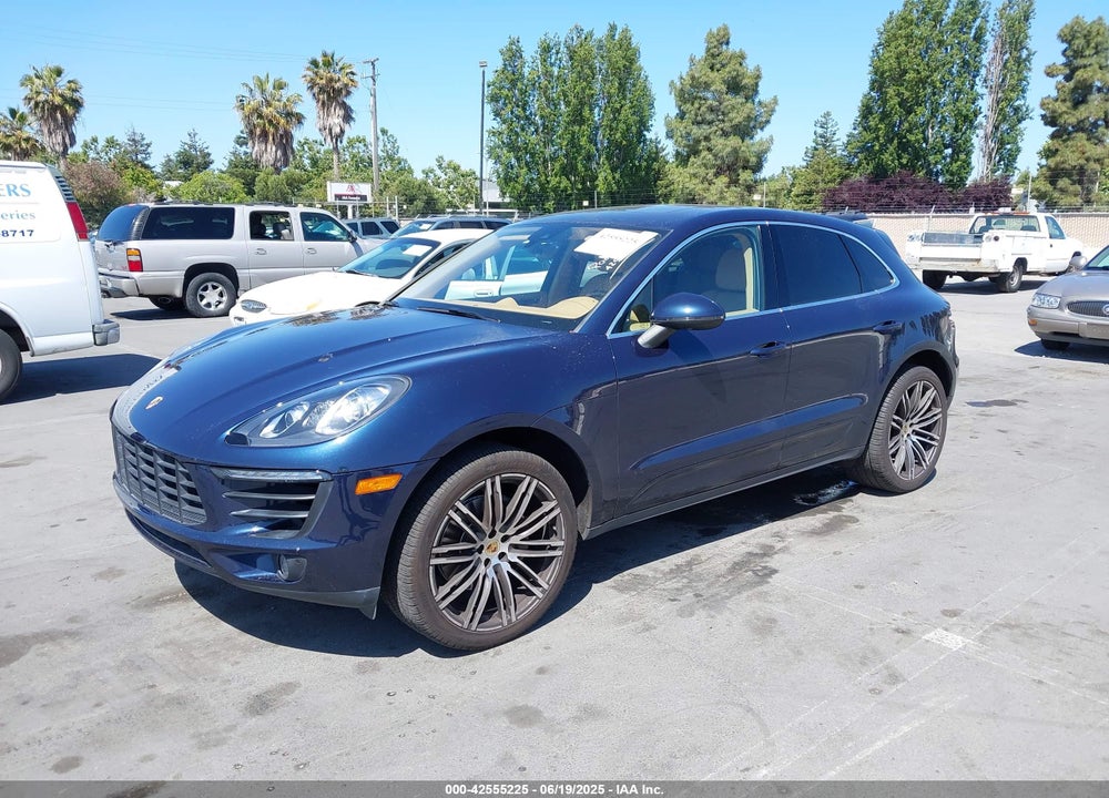 2015 PORSCHE MACAN S VIN: WP1AB2A59FLB50621