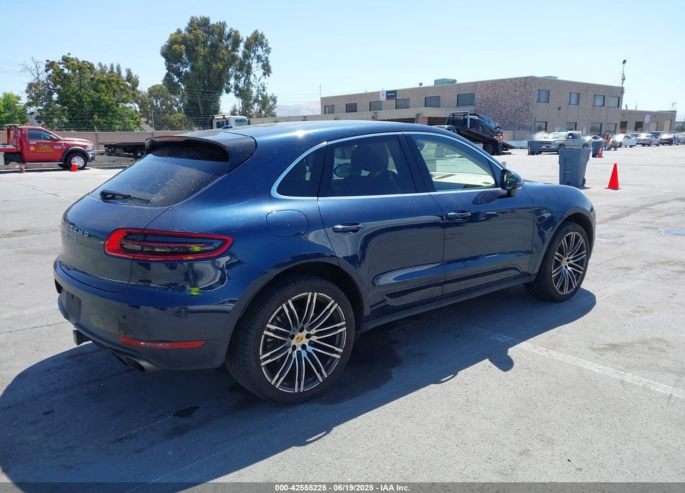 2015 PORSCHE MACAN S VIN: WP1AB2A59FLB50621