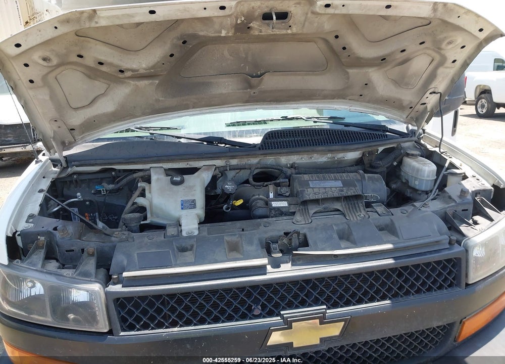 2018 CHEVROLET EXPRESS CUTAWAY WORK VAN VIN: 1GB0GSFGXJ1232164
