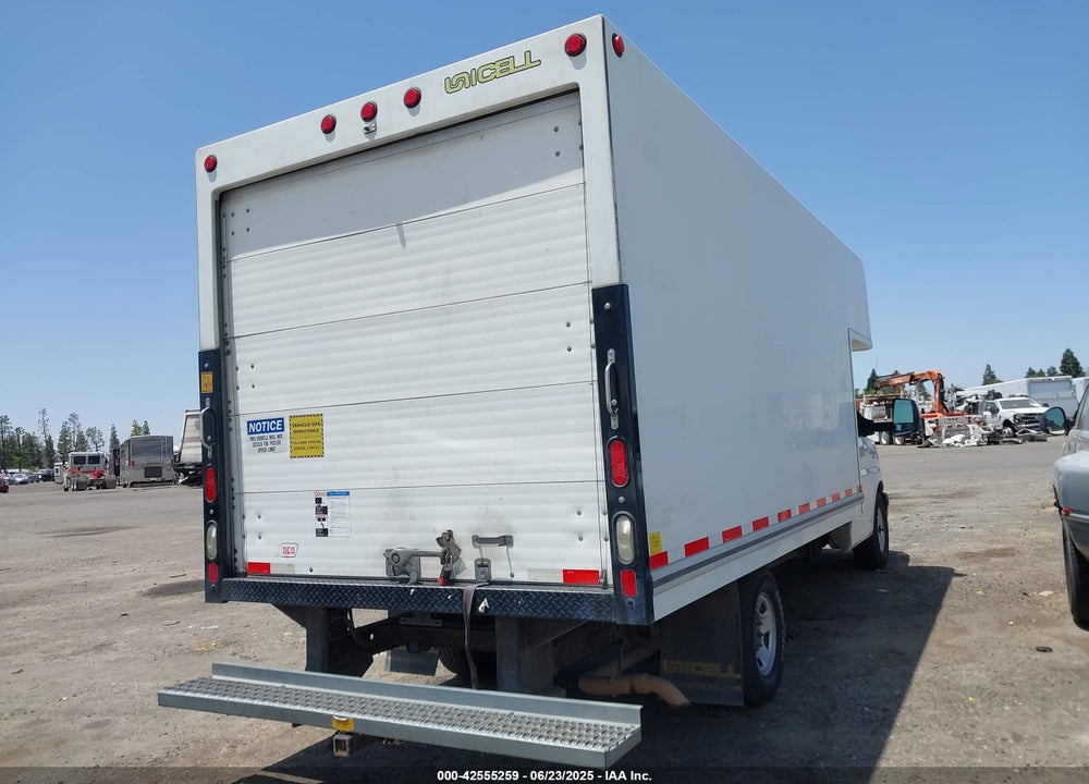 2018 CHEVROLET EXPRESS CUTAWAY WORK VAN VIN: 1GB0GSFGXJ1232164
