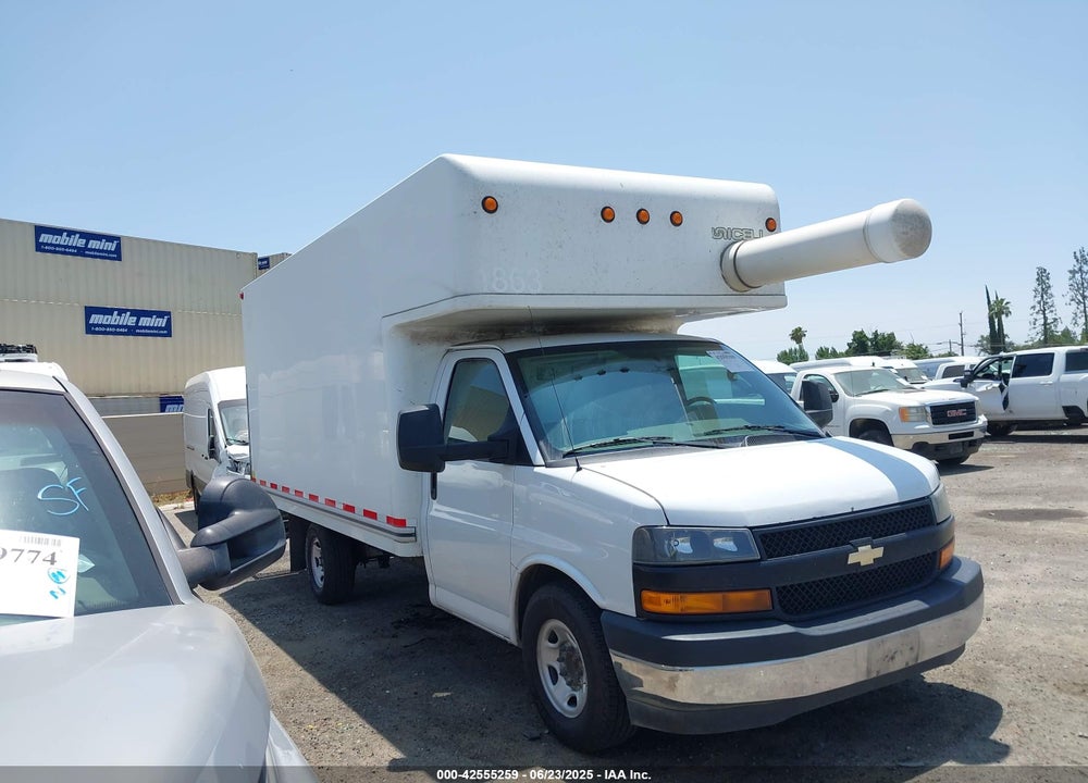 2018 CHEVROLET EXPRESS CUTAWAY WORK VAN VIN: 1GB0GSFGXJ1232164