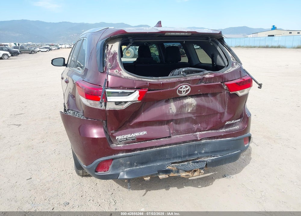 2019 TOYOTA HIGHLANDER VIN: 5TDJZRFH0KS976582