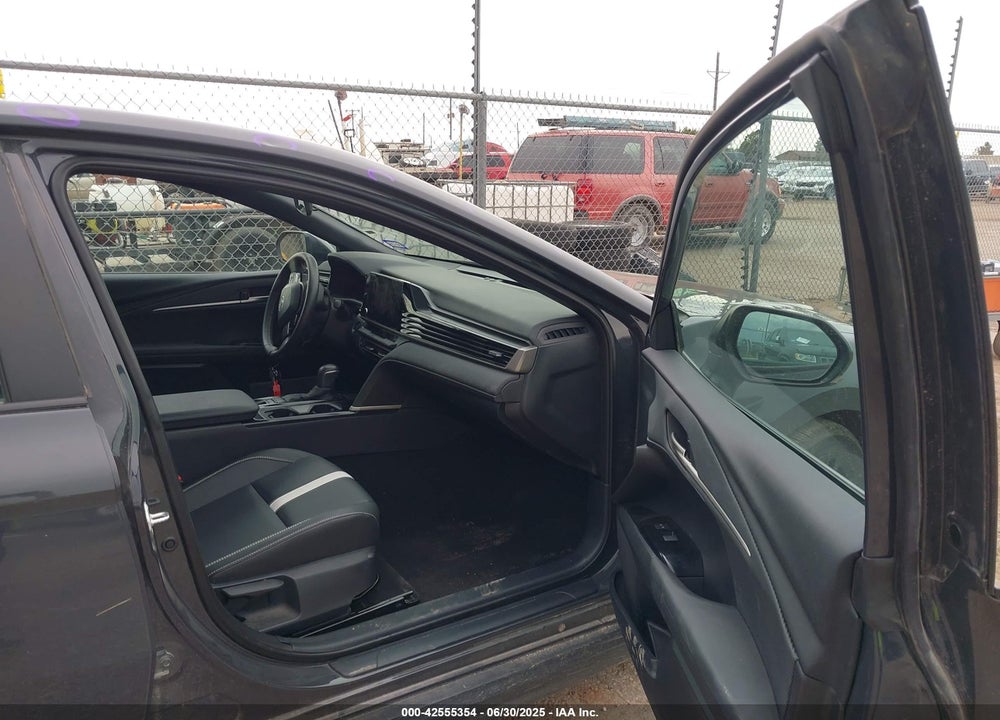 2025 TOYOTA CAMRY SE VIN: 4T1DAACK0SU021200