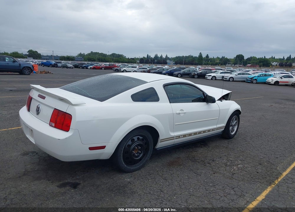 2005 FORD MUSTANG V6 DELUXE/V6 PREMIUM VIN: 1ZVFT80N855189273
